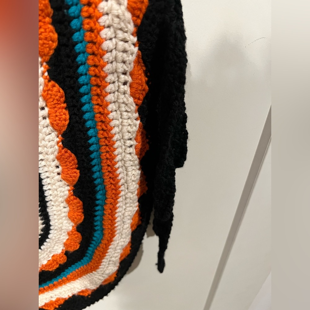 Limited Edition Marley Catch A Fire Crochet Vest, Poncho, Sweater, Beaded, HOT - Picture 5 of 9
